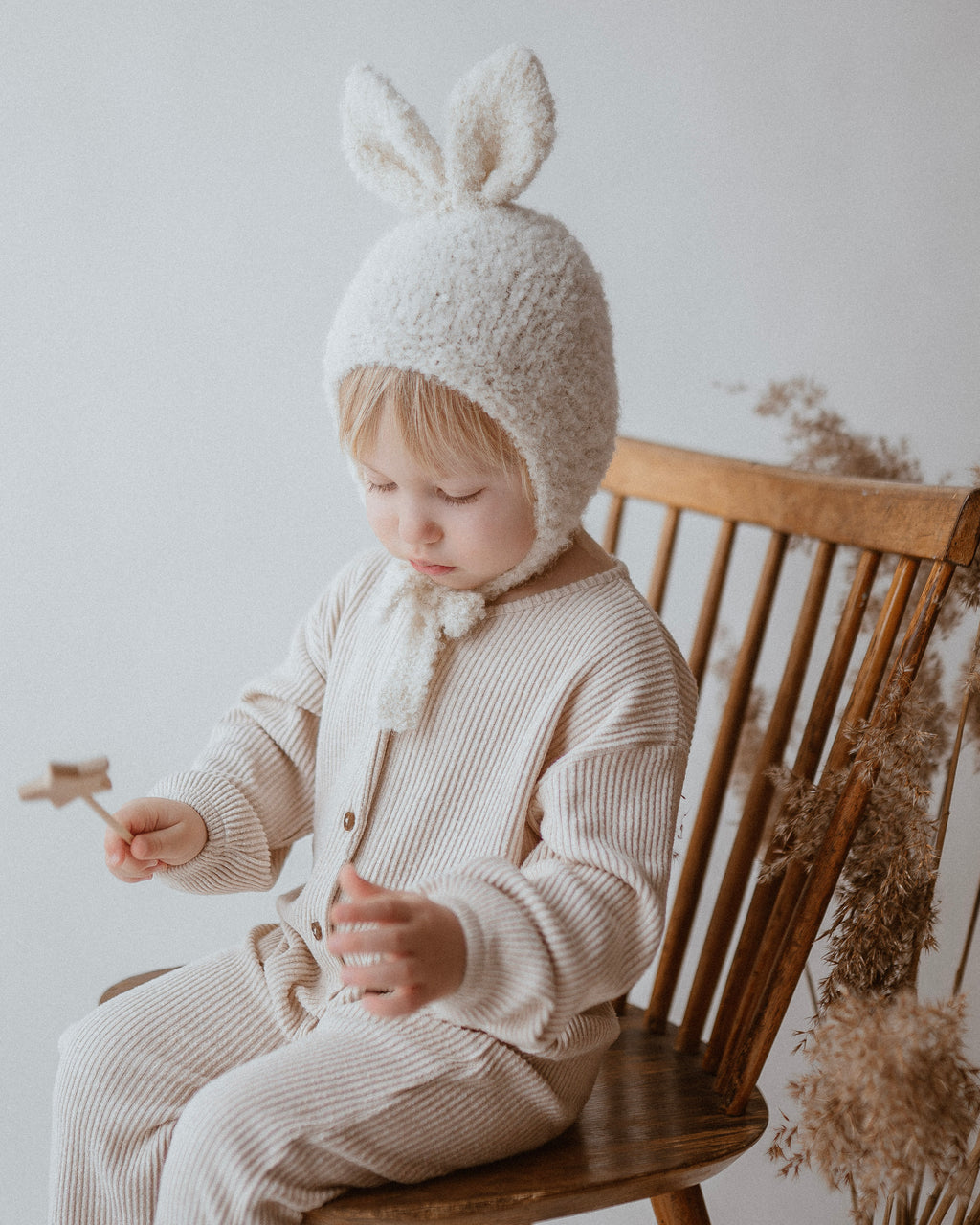 Czapka Bouclé Lapin - biała