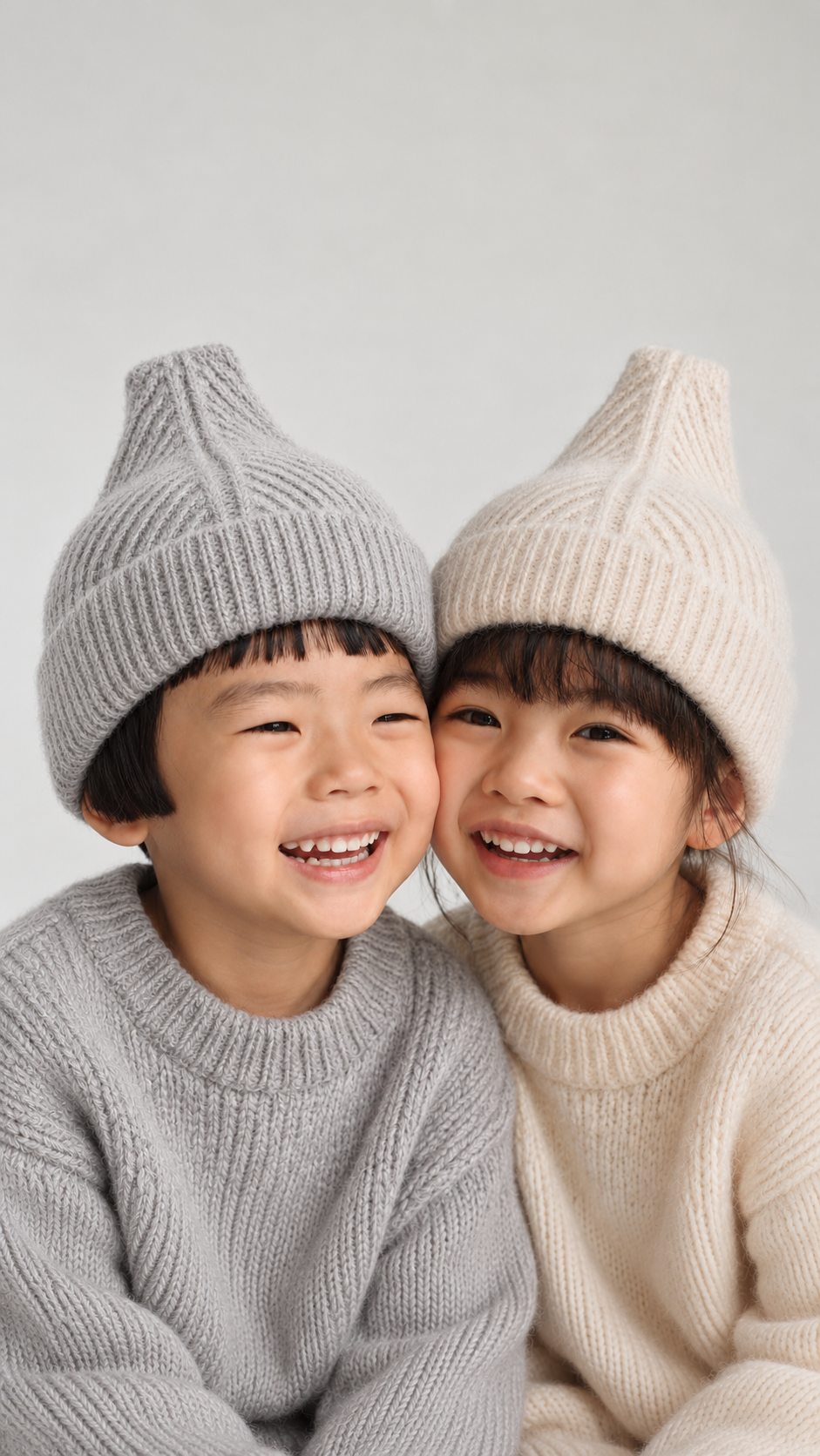 Swan hat grey