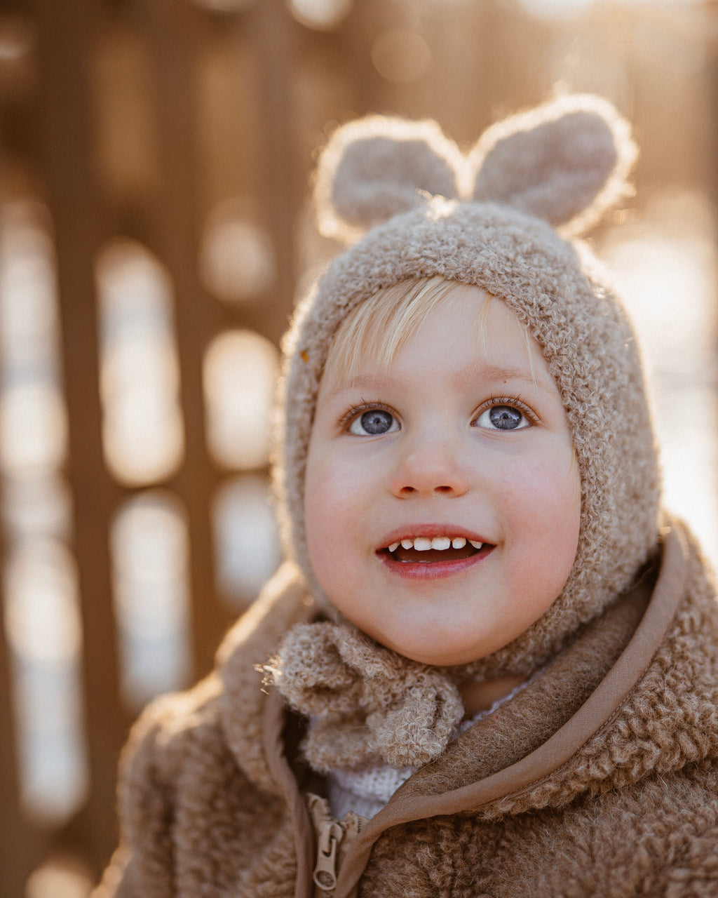 Bouclé Bunny hat - beige*