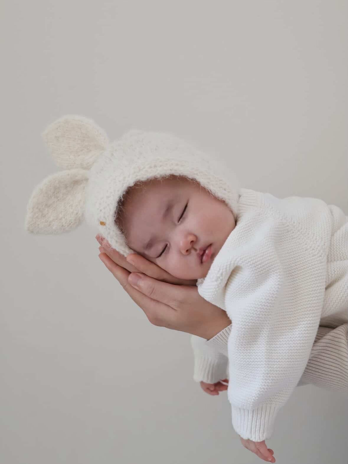 Bunny hat - milk
