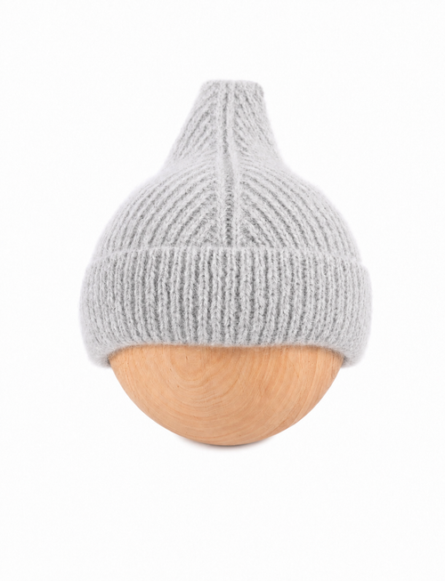 Swan hat grey