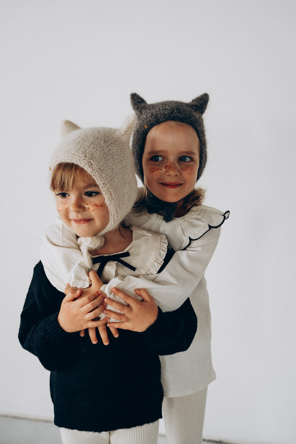 Dark grey kitty hat
