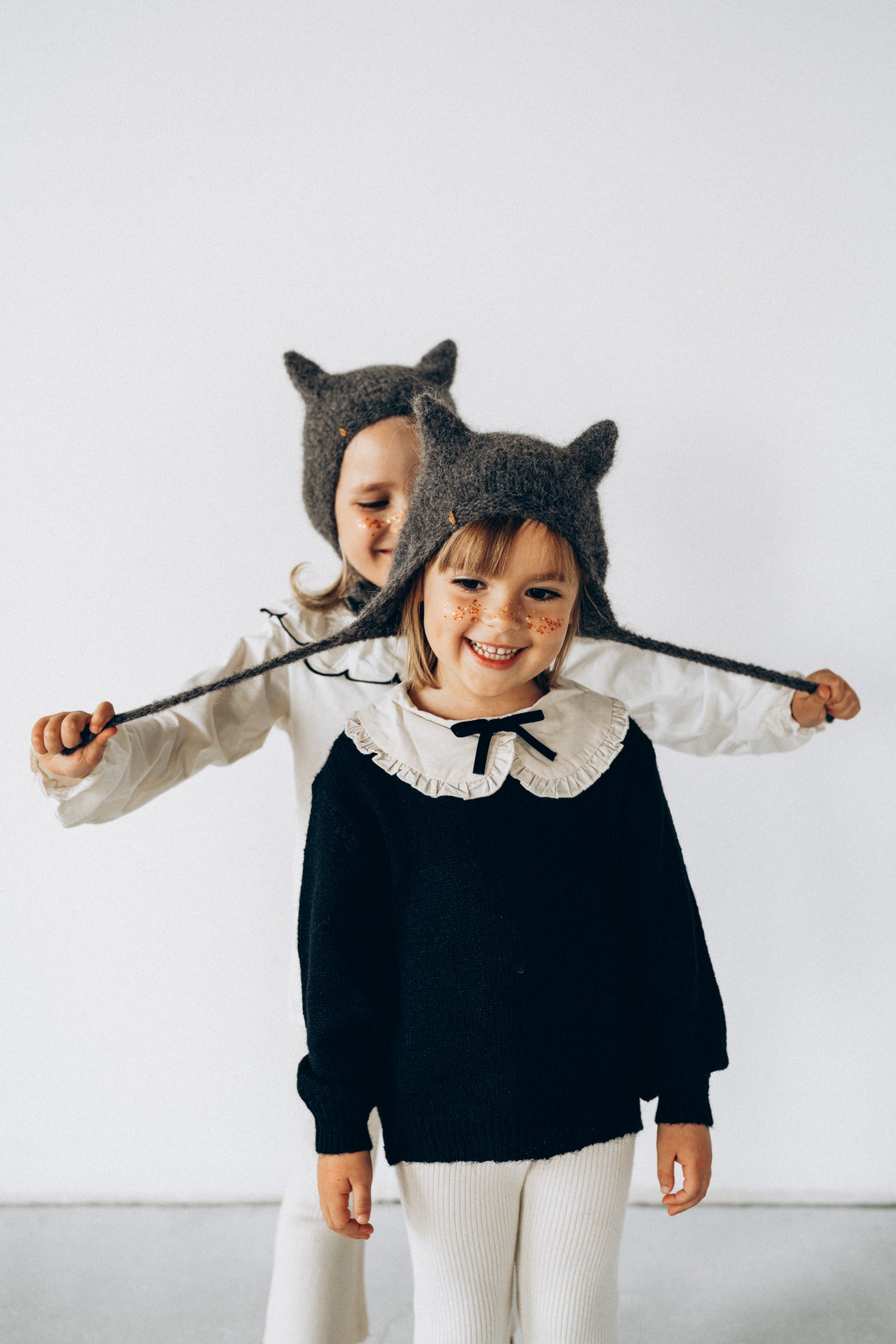 Dark grey kitty hat