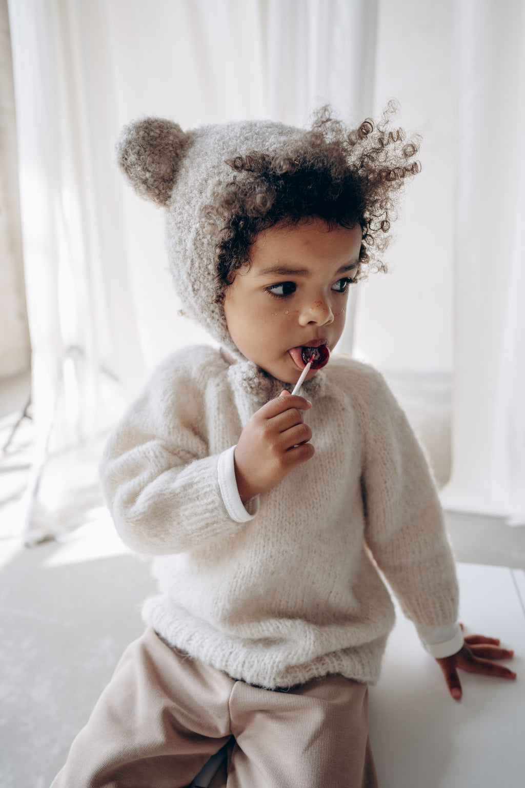 Bouclé Bear hat - beige*